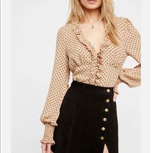 Free People Understated Suede Mini Skirt in Black. Size: Small